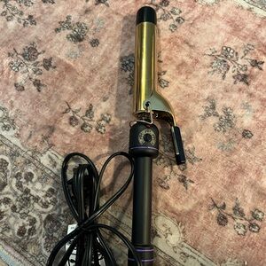 Hot tools Gold and Black Curling Iron